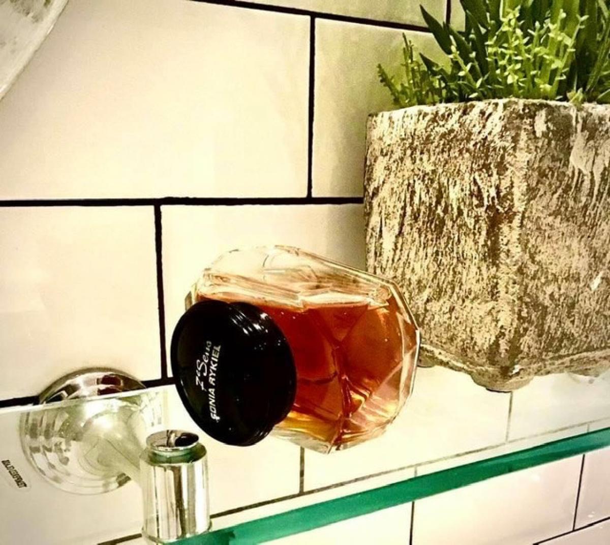 عطر ادکلن سپتیم سنس سونیا ریکیل - Septieme Sens (7e Sens) Sonia Rykiel - بررسی، قیمت و خرید