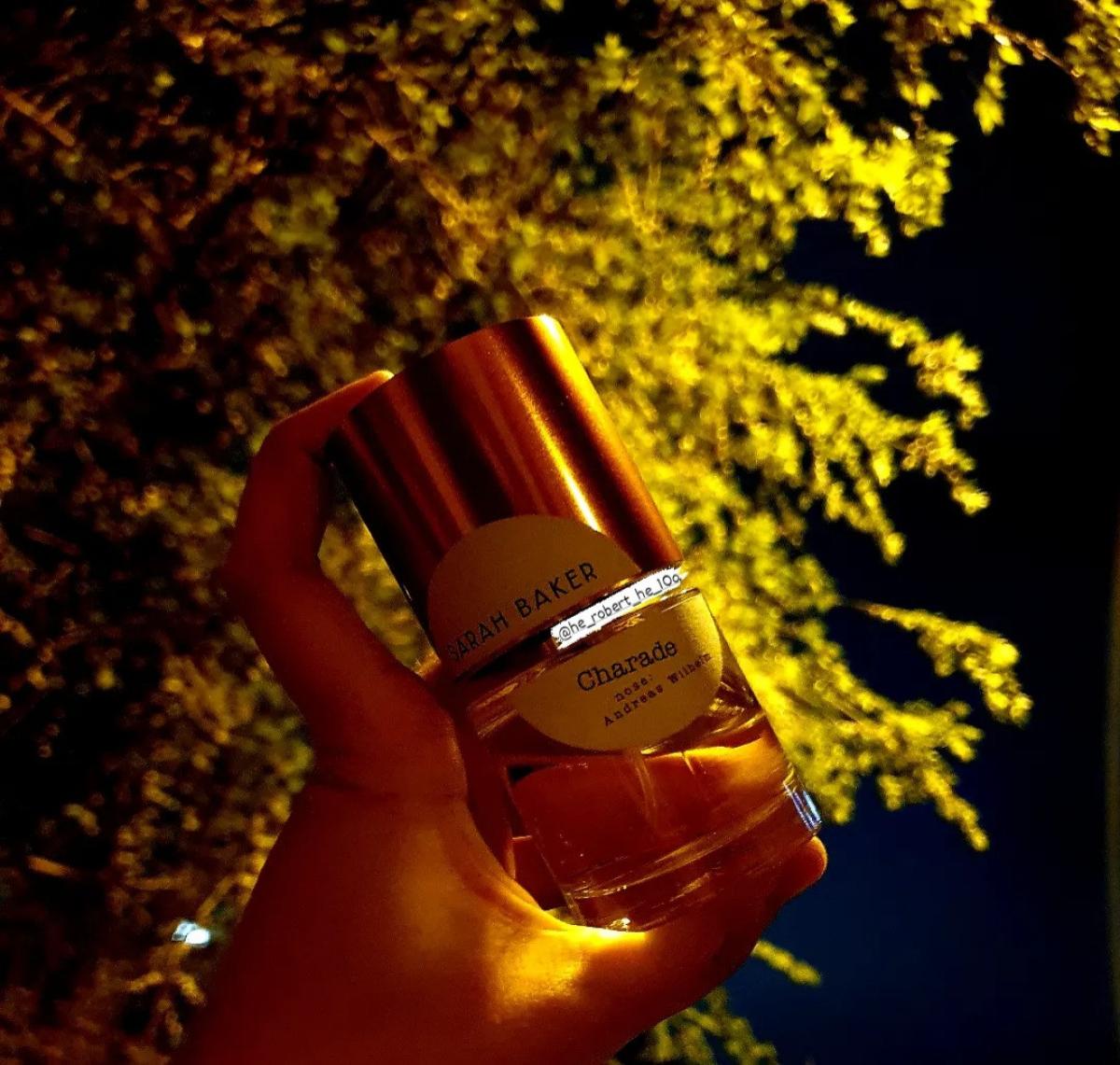 عطر ادکلن شاراد سارا بیکر پرفیومز - Charade Sarah Baker Perfumes - بررسی، قیمت و خرید