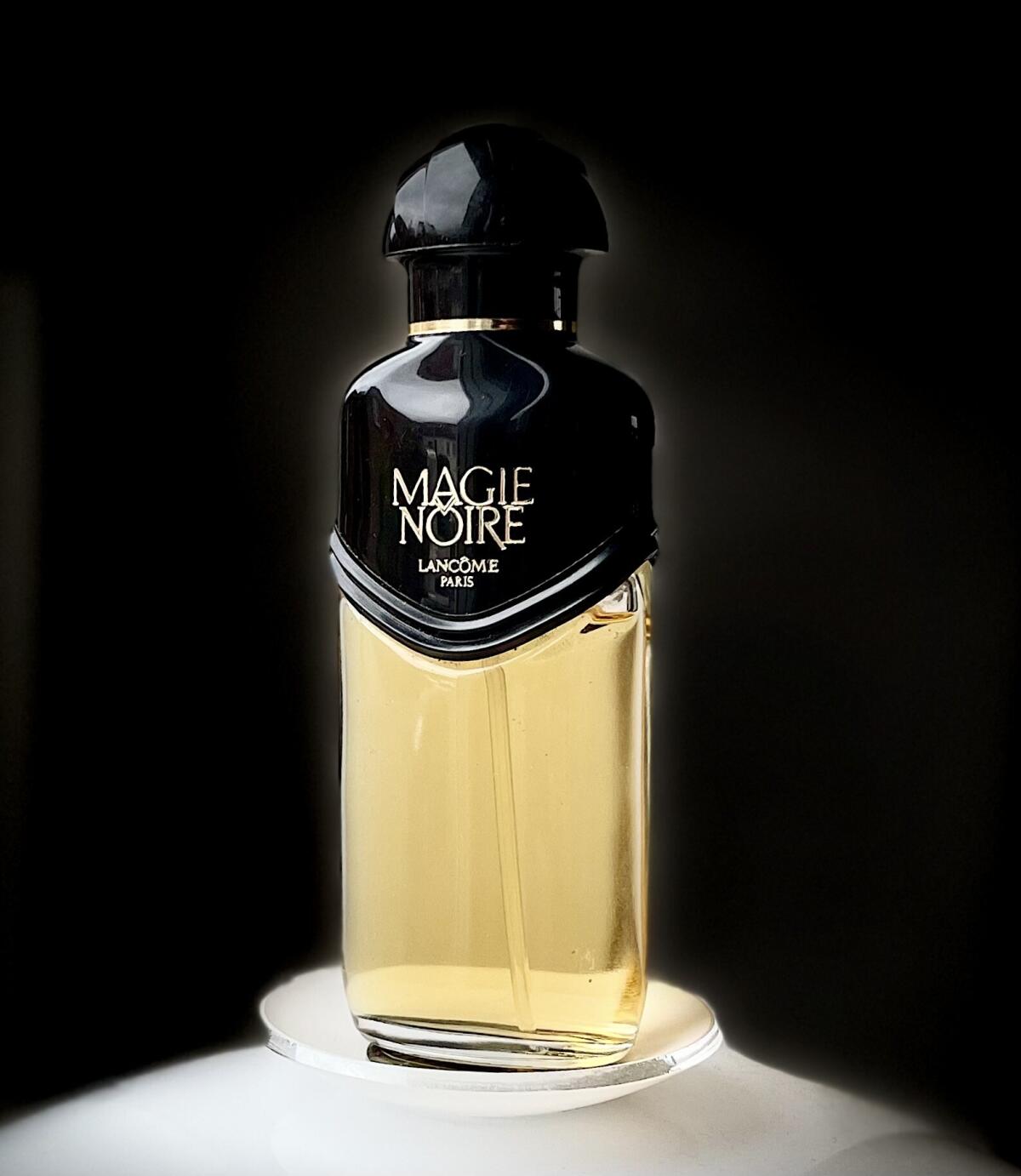 عطر ادکلن ماژی نوار لانکوم - Magie Noire Lancôme - بررسی، قیمت و خرید