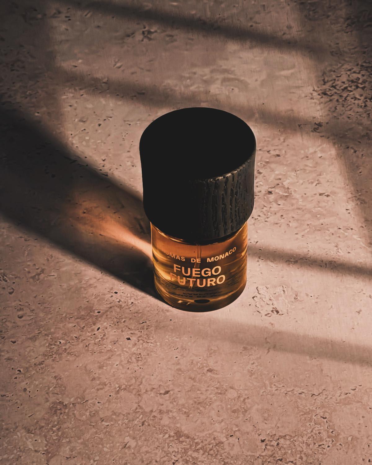 عطر ادکلن فویگو فوتورو اکستریت د پارفوم توماس د موناکو - Fuego Futuro Extrait de Parfum Thomas de Monaco - بررسی، قیمت و خرید