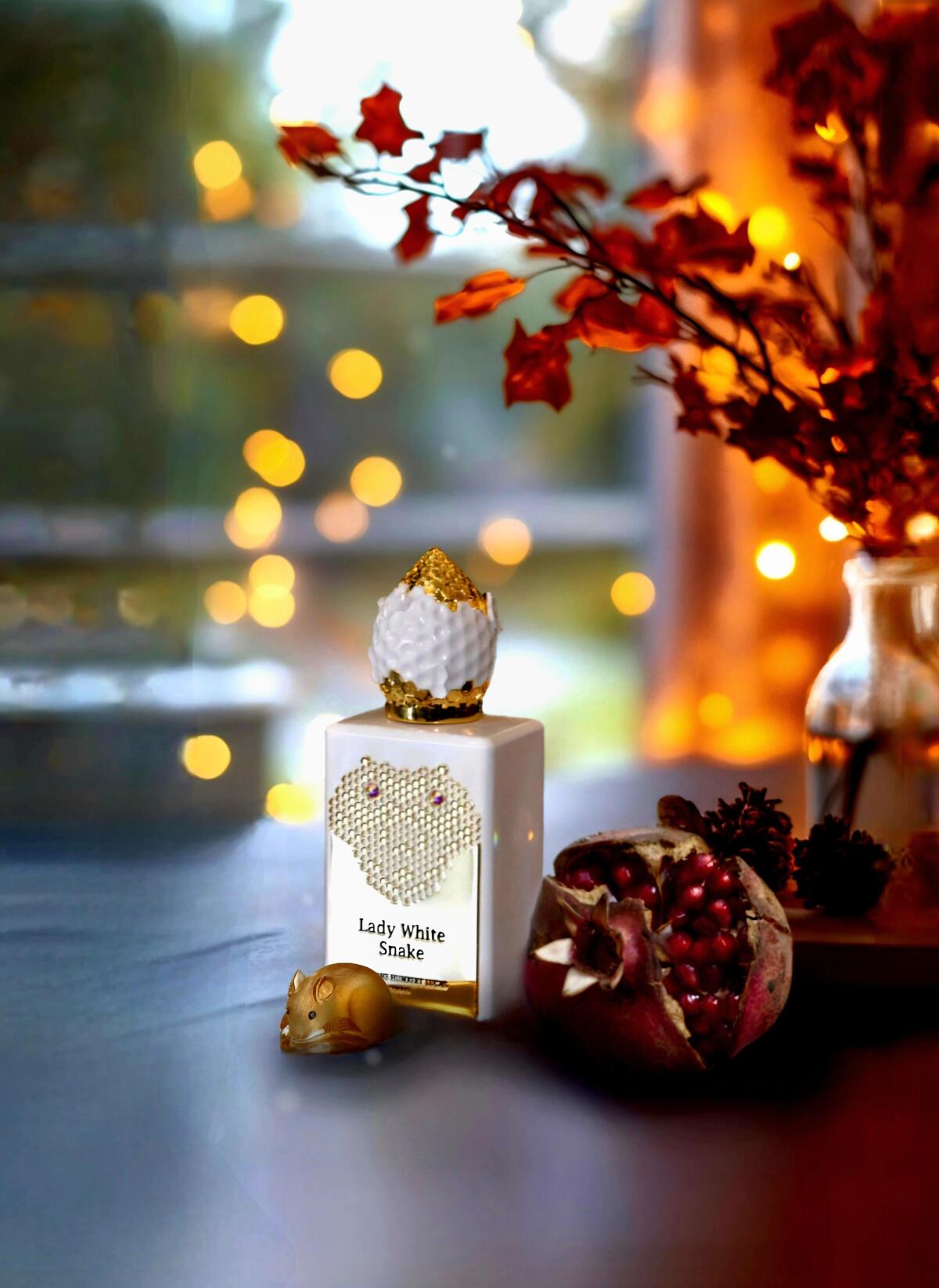 عطر ادکلن لیدی وایت اسنیک استفان هامبرت لوکاس ۷۷۷ - Lady White Snake Stéphane Humbert Lucas 777 - بررسی، قیمت و خرید