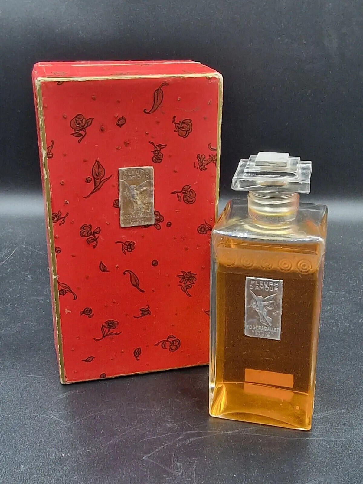 عطر ادکلن فلور د آمور راجر اند گاله - Fleurs d'Amour Roger & Gallet - بررسی، قیمت و خرید