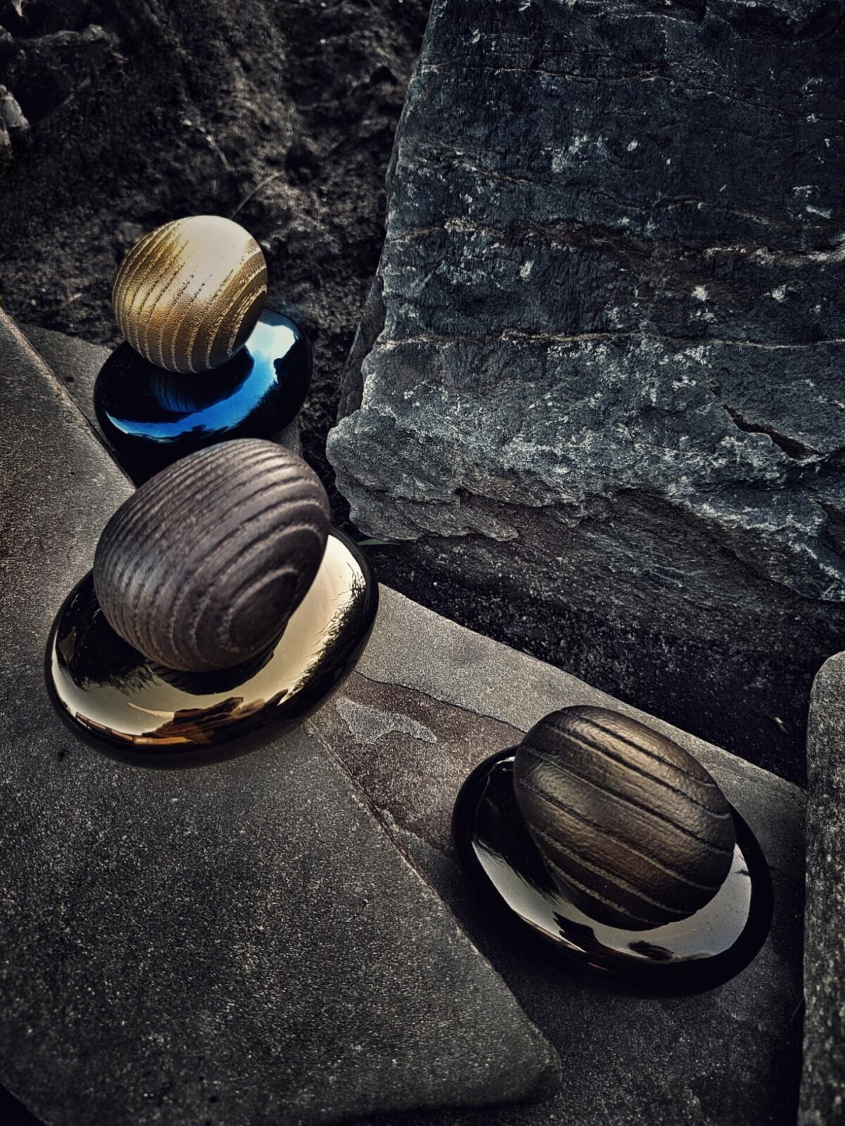 عطر ادکلن مودخار آبسکور مجدا بککالی - Mudejar Obscur Majda Bekkali - بررسی، قیمت و خرید