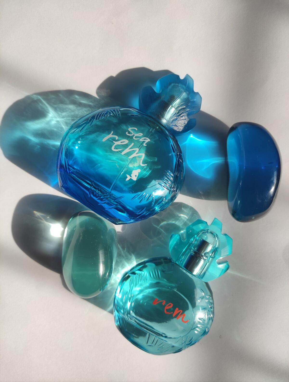 عطر ادکلن رم لاکوا رِمینی‌سِنس - Rem L'Acqua Reminiscence - بررسی، قیمت و خرید