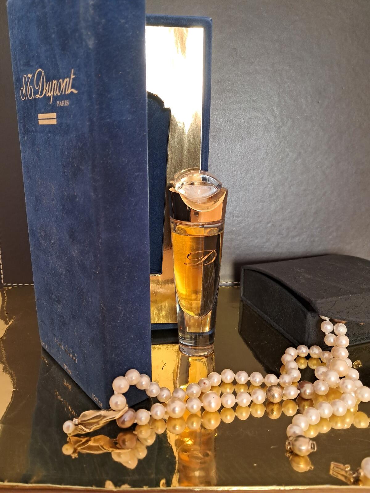 عطر ادکلن اس تی دوپونت پور فم اس تی دوپون - S.T. Dupont pour Femme S.T. Dupont - بررسی، قیمت و خرید