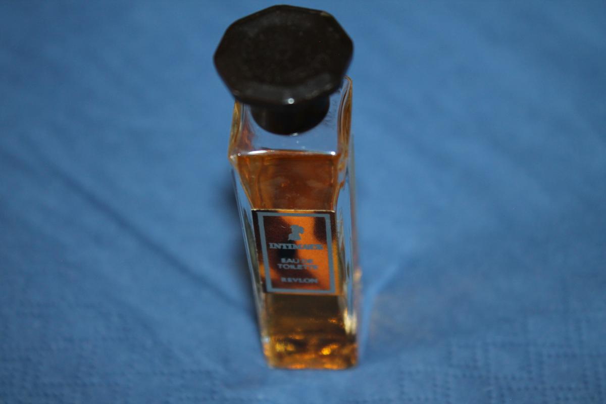 عطر ادکلن اینتیمت رولون - Intimate Revlon - بررسی، قیمت و خرید