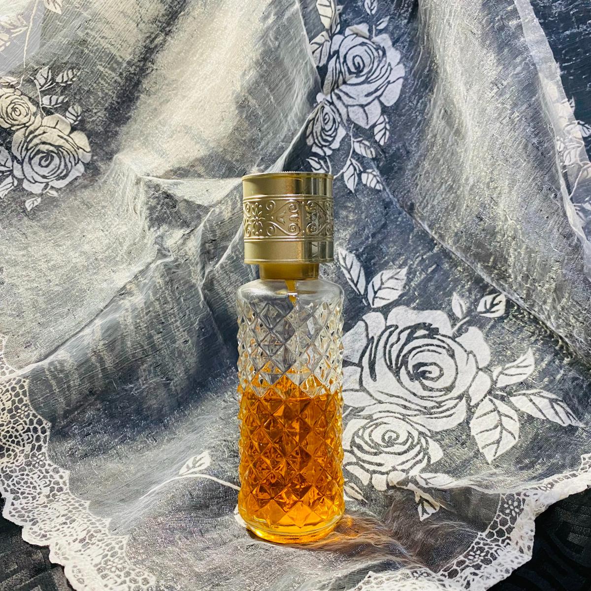 عطر ادکلن اینتیمت رولون - Intimate Revlon - بررسی، قیمت و خرید