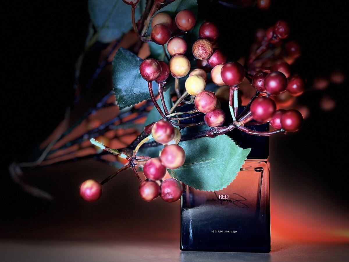 عطر ادکلن رِد سورا دورا - Red Sora Dora - بررسی، قیمت و خرید