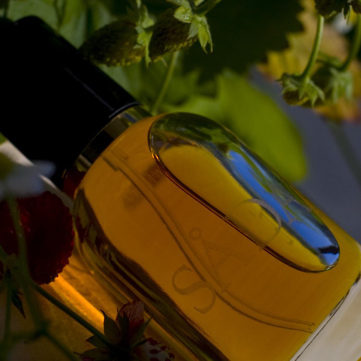 عطر ادکلن سدَن اسلمبرهاوس - Sadanne Slumberhouse - بررسی، قیمت و خرید