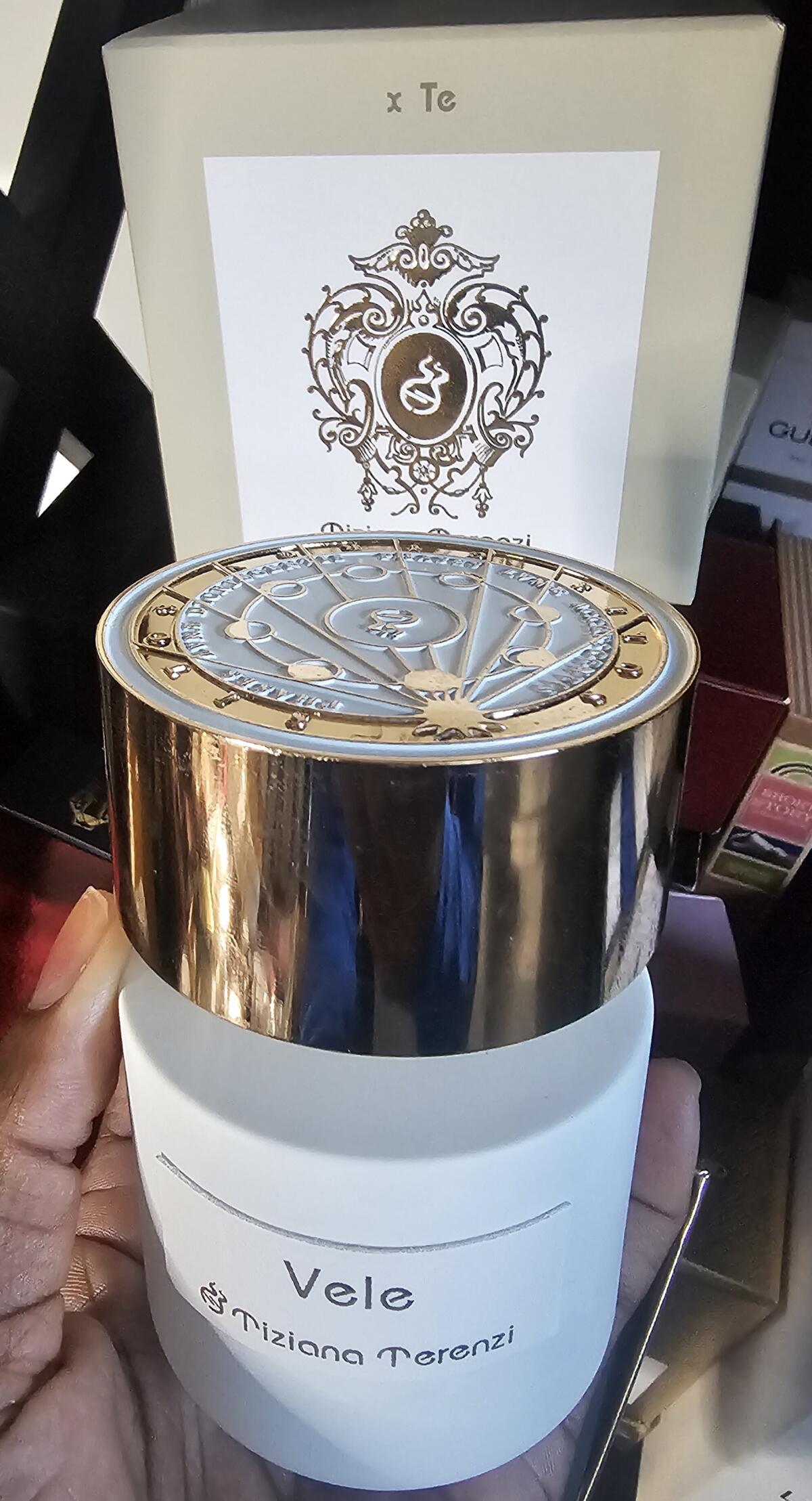 عطر ادکلن وله تیزیانا ترنزی - Vele Tiziana Terenzi - بررسی، قیمت و خرید