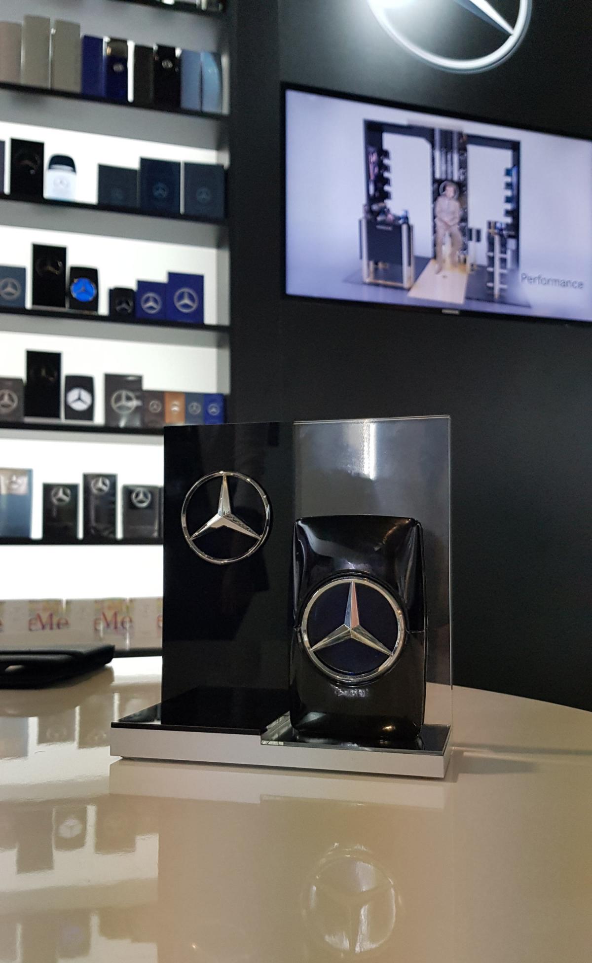 عطر ادکلن مرسدس بنز من اینتنس مرسدس بنز - Mercedes Benz Man Intense Mercedes-Benz - بررسی، قیمت و خرید