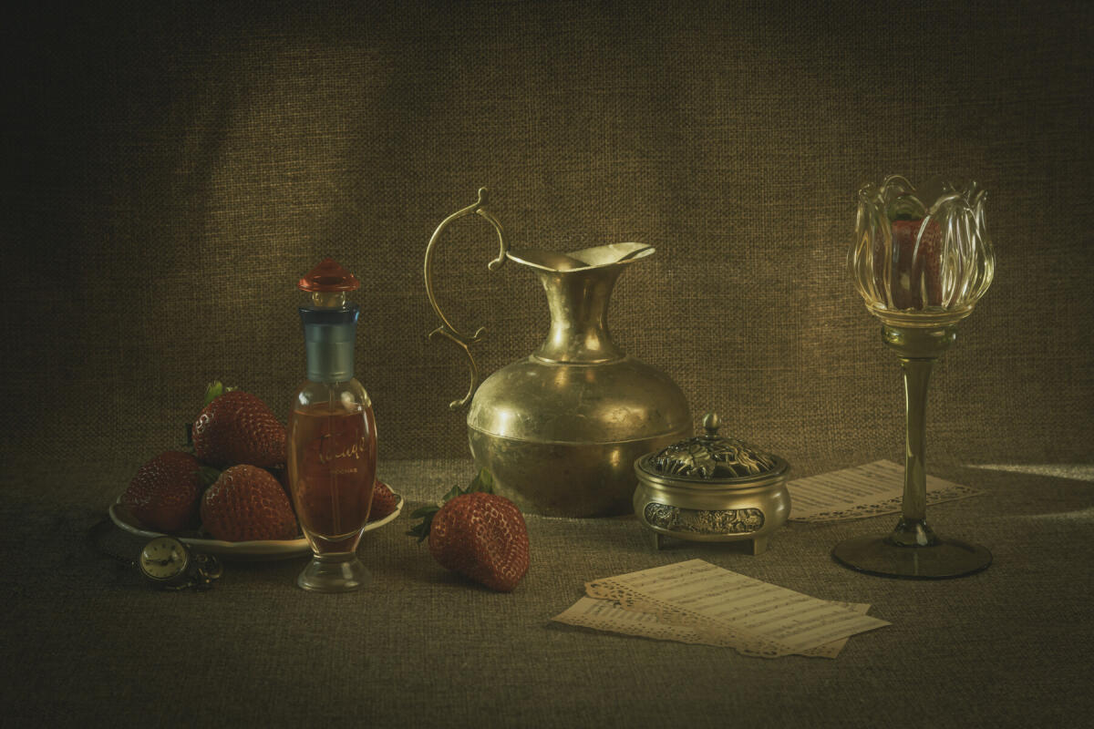 عطر ادکلن توکاد روچاس - Tocade Rochas - بررسی، قیمت و خرید