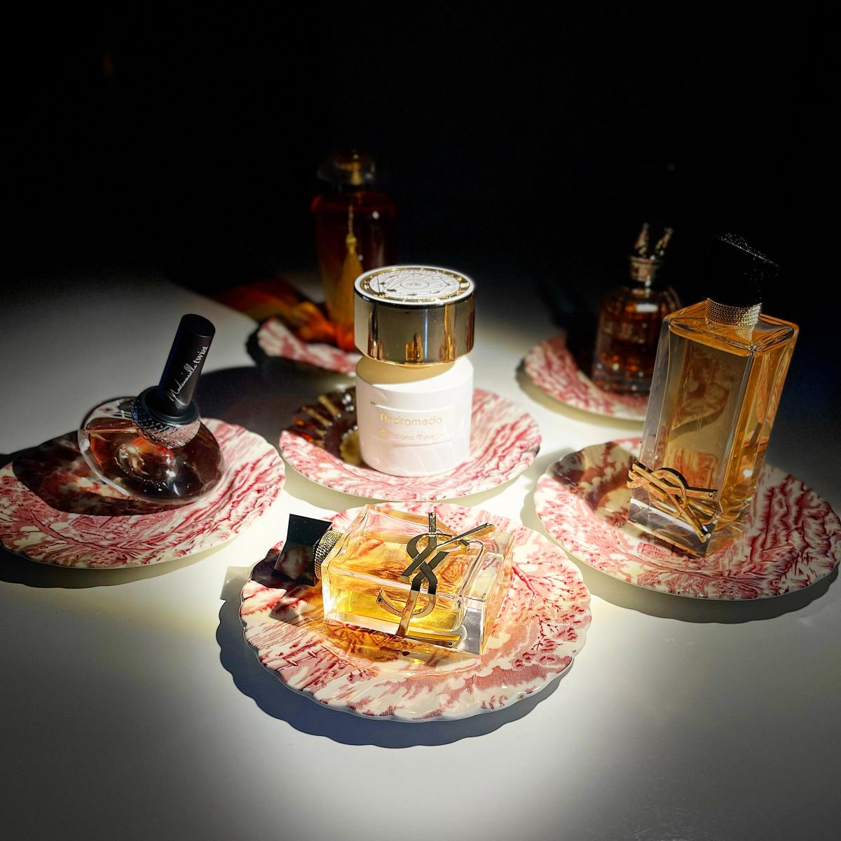 عطر ادکلن مادموازل توییست موبوسین - Mademoiselle Twist Mauboussin - بررسی، قیمت و خرید