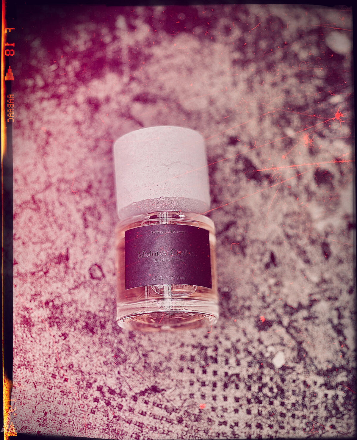 عطر ادکلن مولوتوف کوکتل سیلوئت پارفومز - Molotov Cocktail Sylhouette Parfums - بررسی، قیمت و خرید