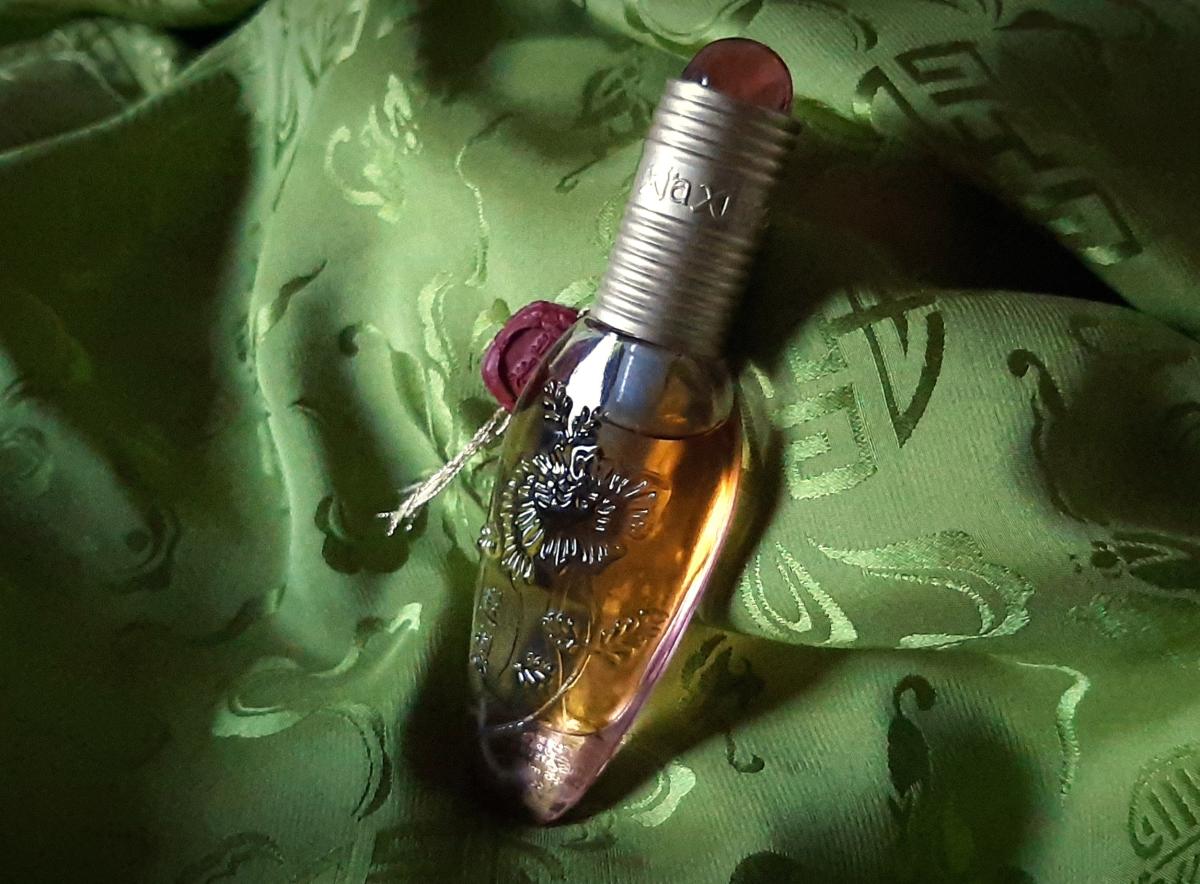 عطر ادکلن شیا شیانگ رولون - Xia Xiang Revlon - بررسی، قیمت و خرید