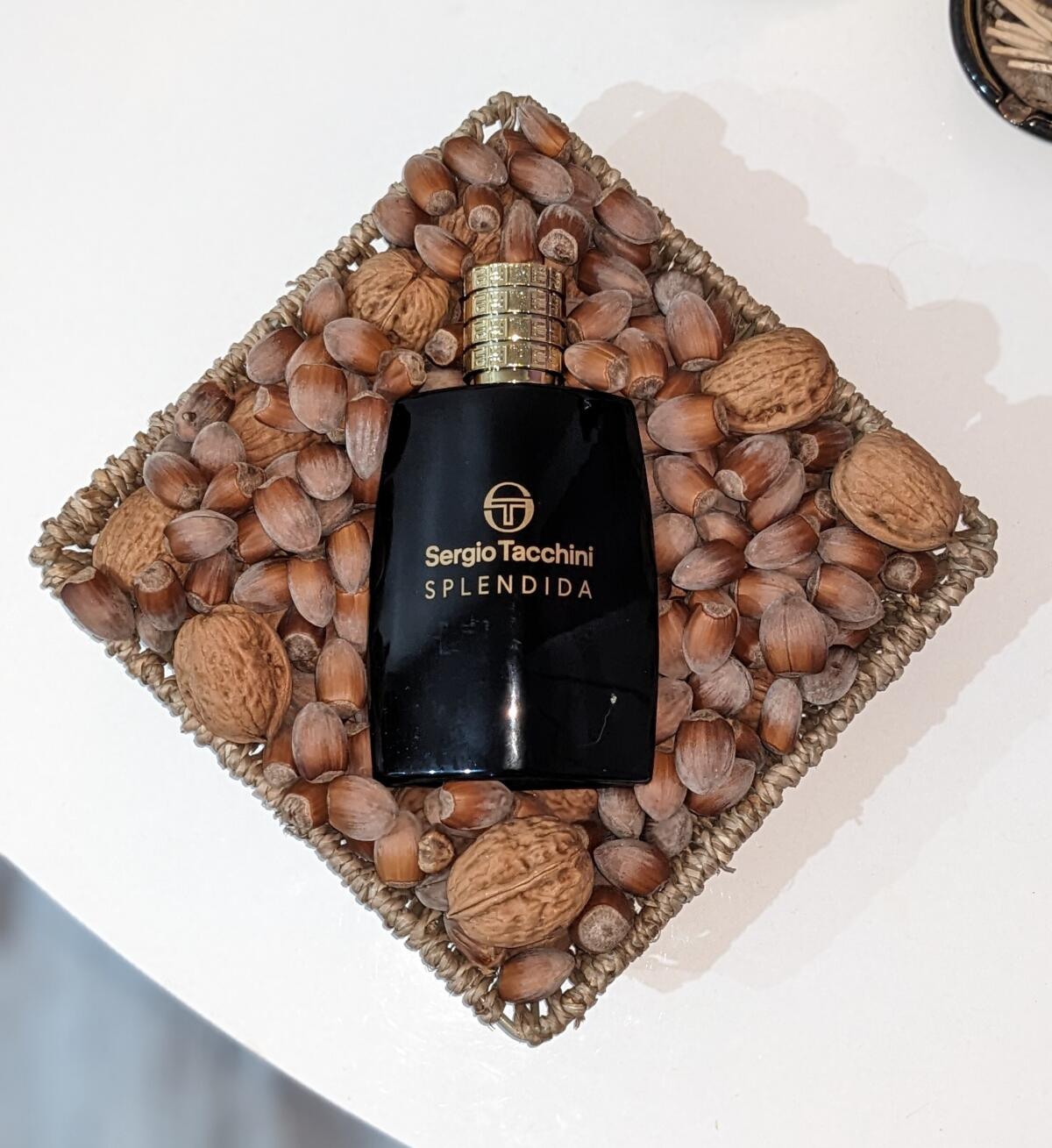 عطر ادکلن اسپلندیدا سرجیو تاچینی - Splendida Sergio Tacchini - بررسی، قیمت و خرید