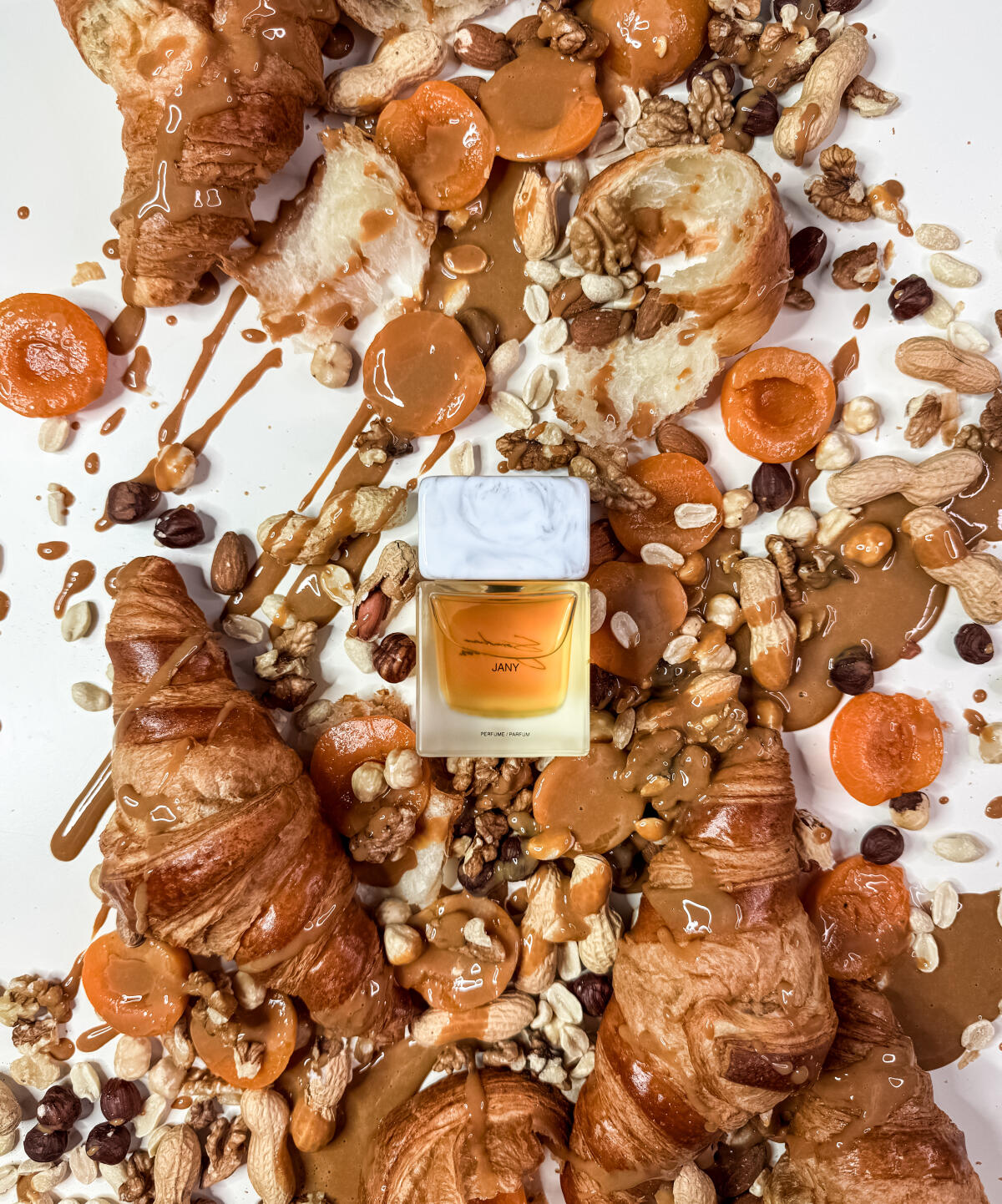 عطر ادکلن جنی سورا دورا - Jany Sora Dora - بررسی، قیمت و خرید