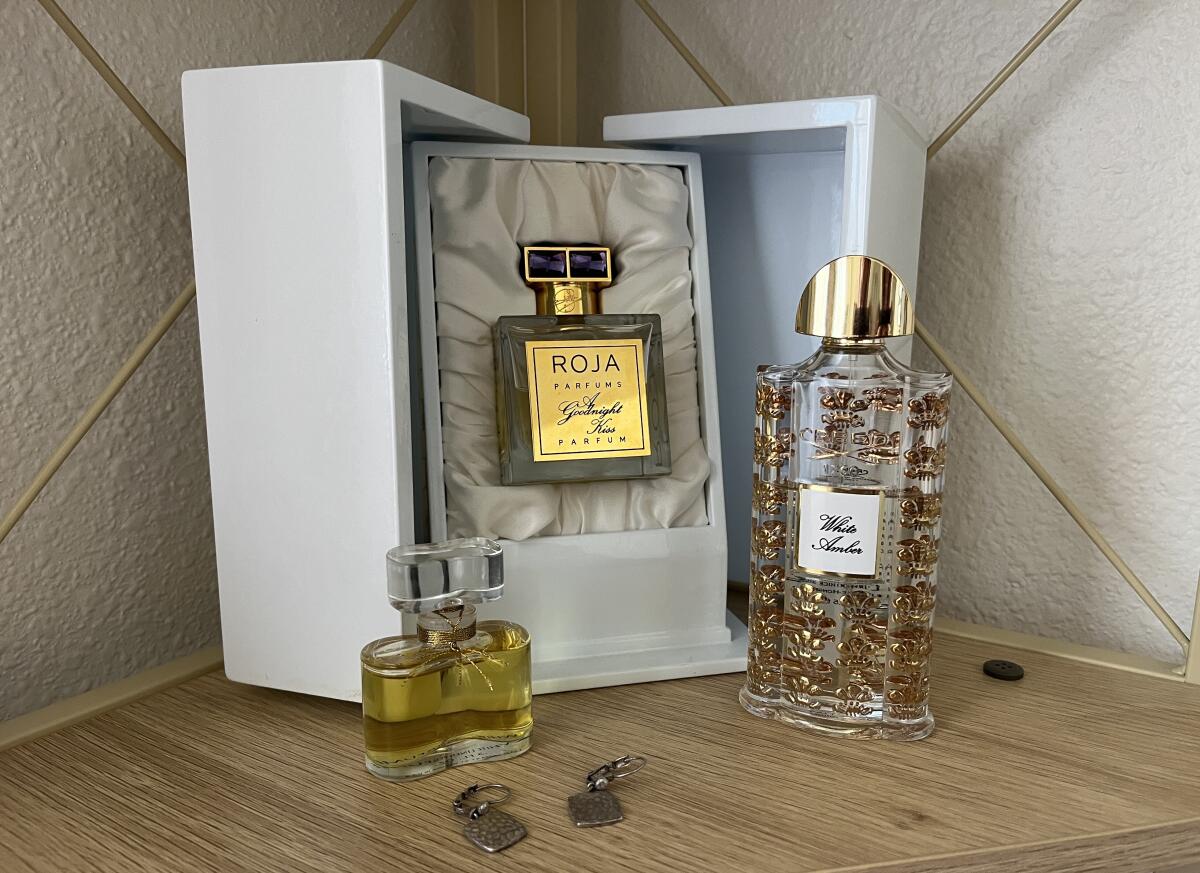 عطر ادکلن ا گودنایت کیس رُجا داو - A Goodnight Kiss Roja Dove - بررسی، قیمت و خرید