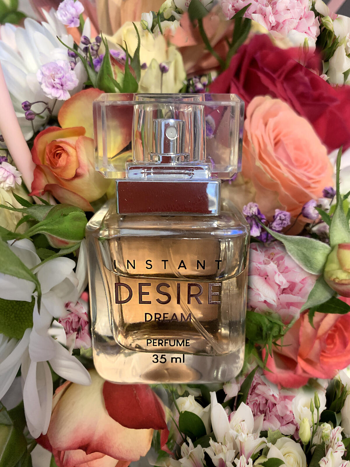 عطر ادکلن اینسنت دیزایر، دریم سرجیو نرو - Instant Desire, Dream Sergio Nero - بررسی، قیمت و خرید