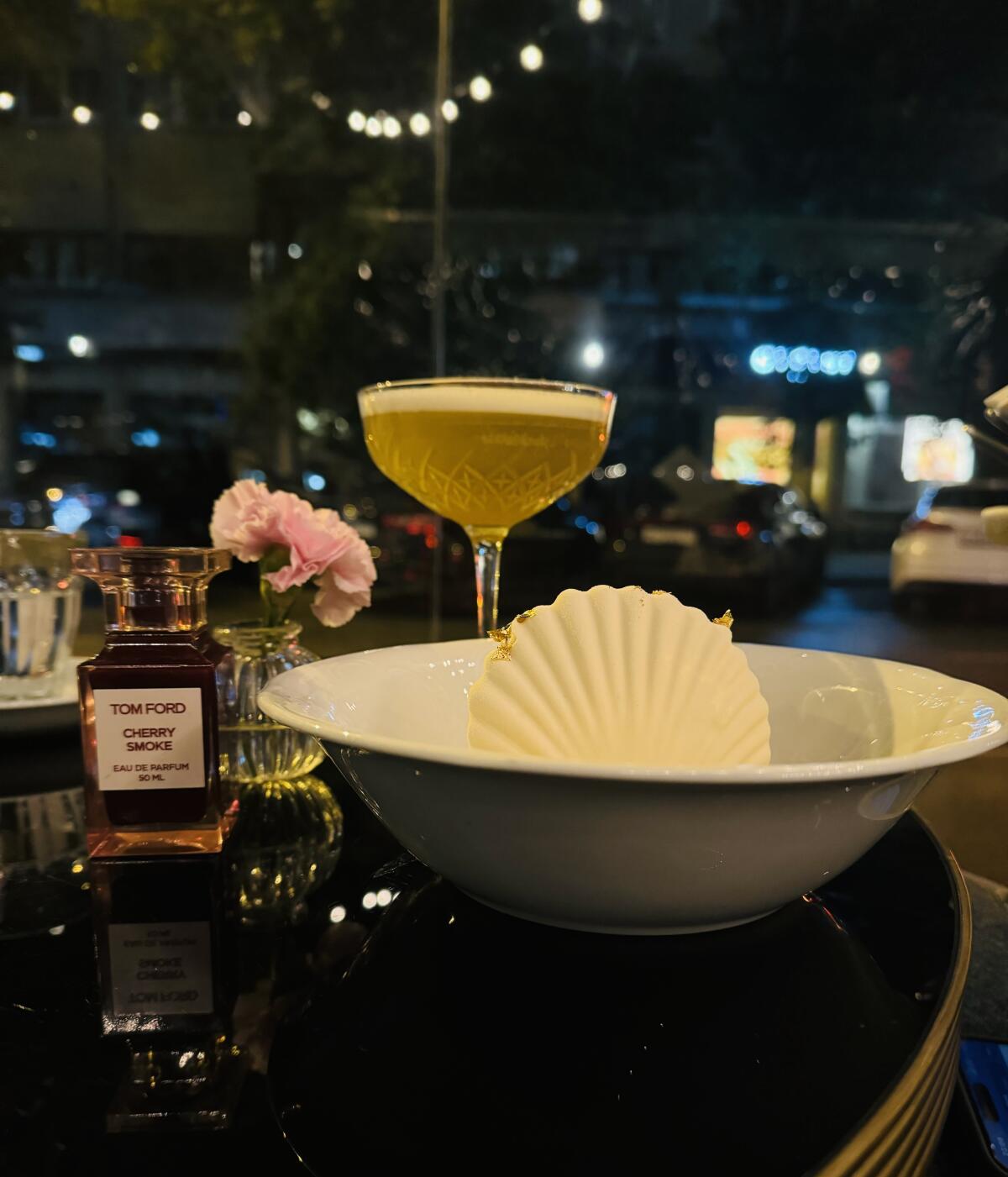 عطر ادکلن چری اسموک تام فورد - Cherry Smoke Tom Ford - بررسی، قیمت و خرید