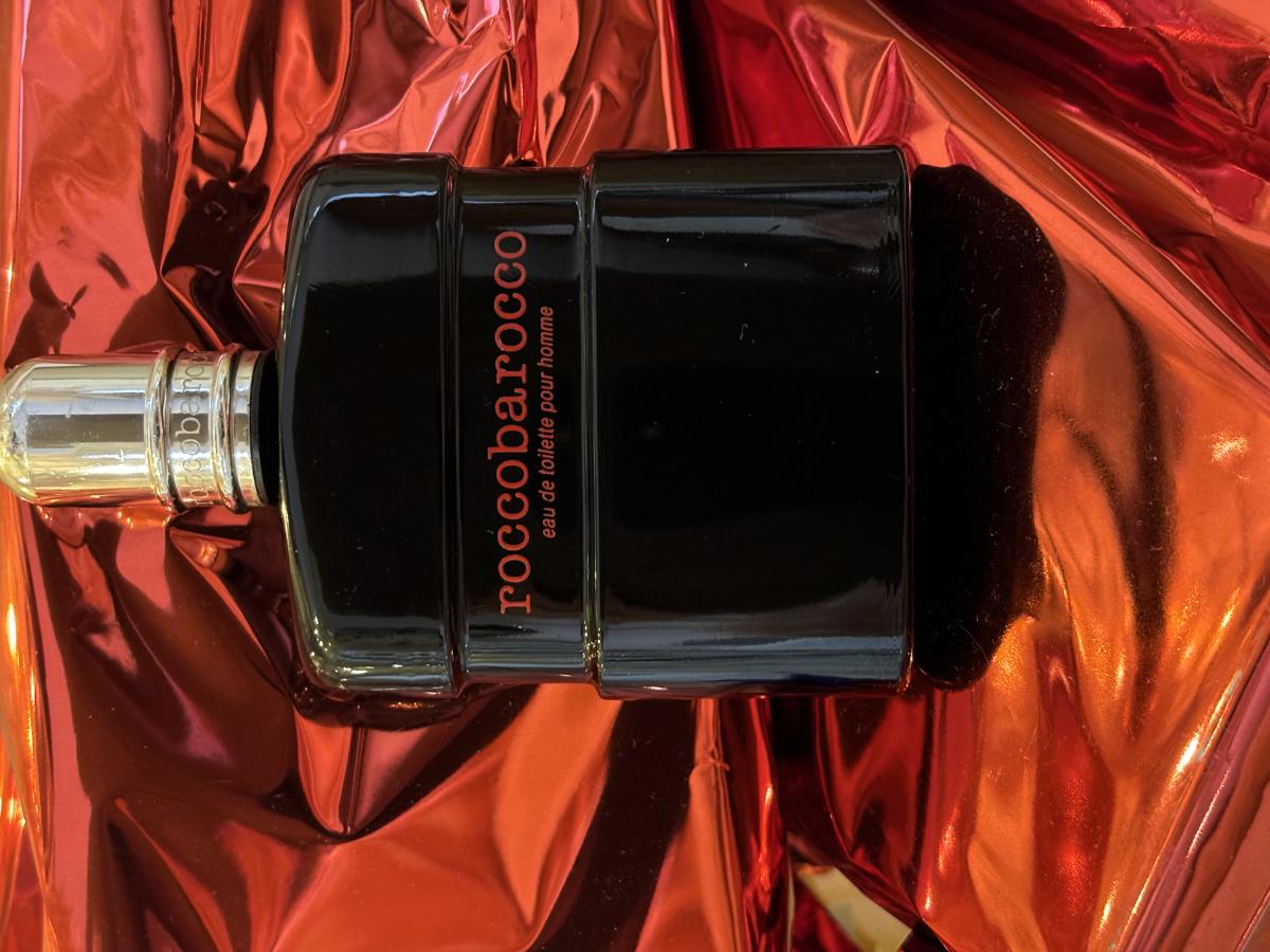 عطر ادکلن اُ دُ توآلت پور اُم روکوباراکو - Eau de Toilette pour Homme Roccobarocco - بررسی، قیمت و خرید