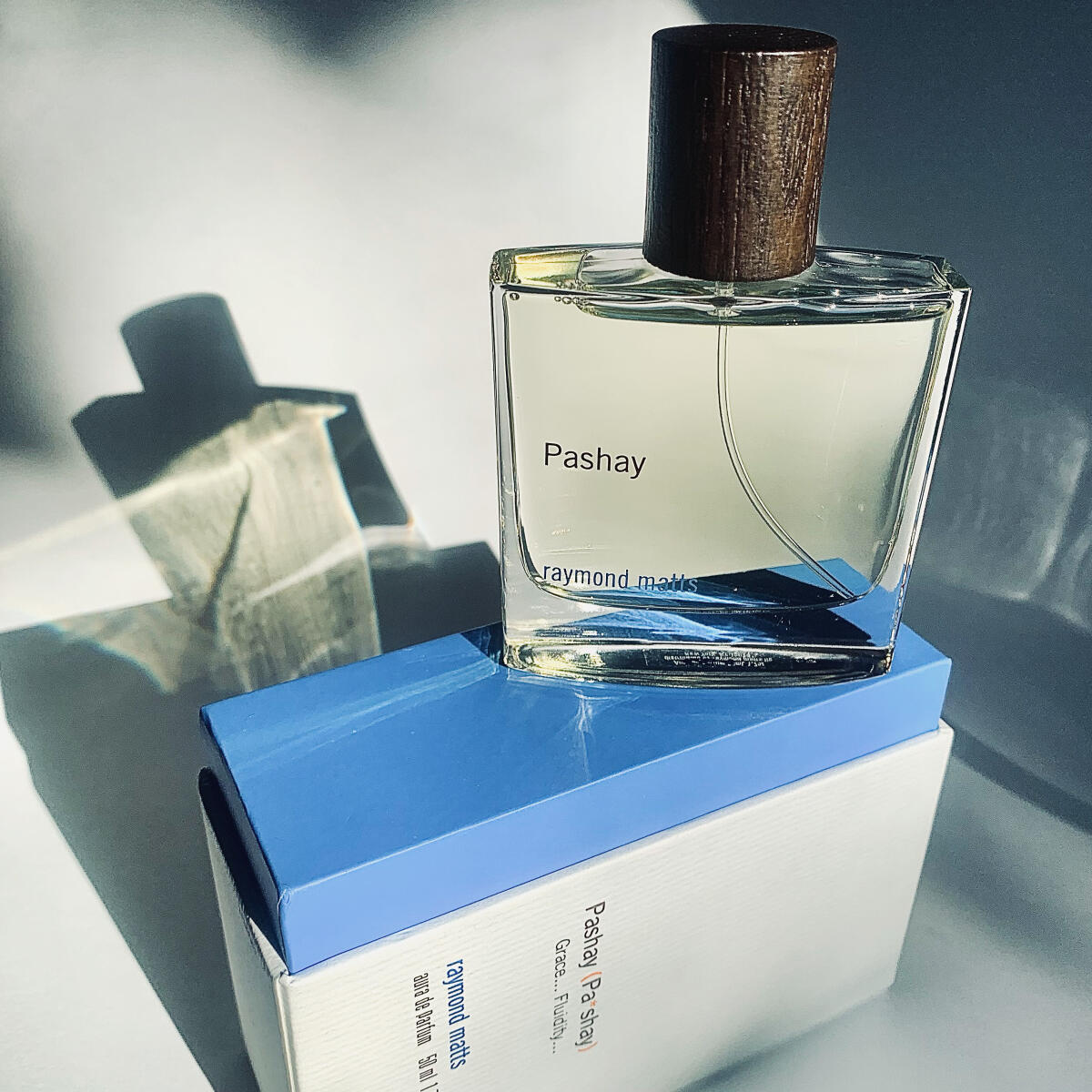 عطر ادکلن پاشای ریموند متس - Pashay Raymond Matts - بررسی، قیمت و خرید