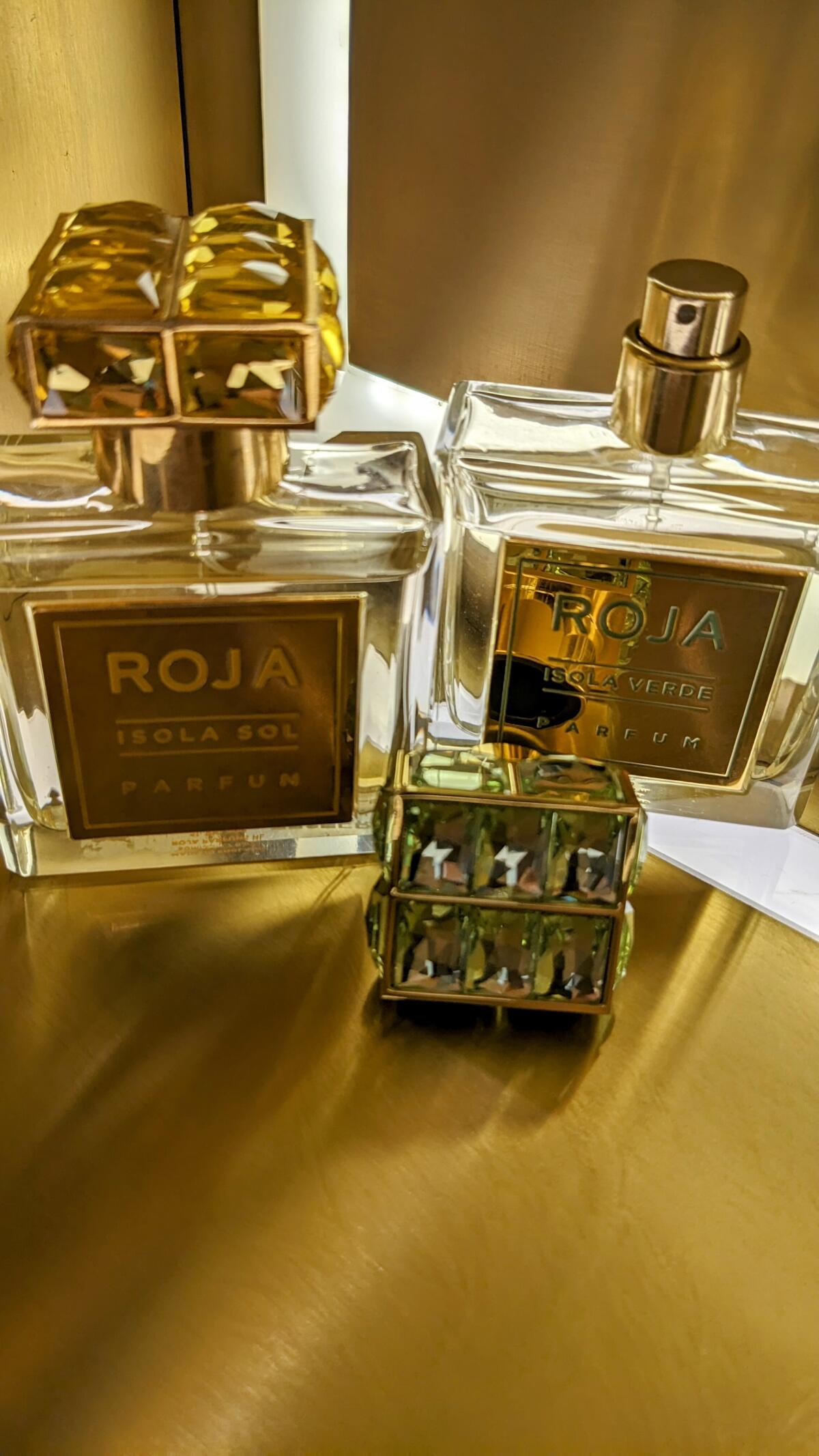 عطر ادکلن ایزولا سول روجا داو - Isola Sol Roja Dove - بررسی، قیمت و خرید