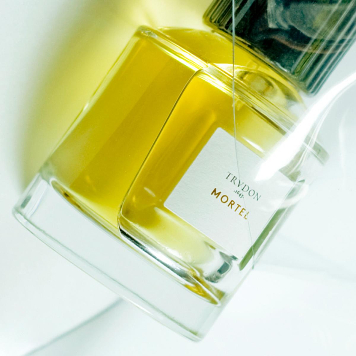 عطر ادکلن مورتل ترودون - Mortel Trudon - بررسی، قیمت و خرید