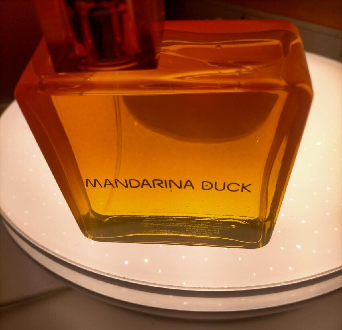 عطر ادکلن ویدا لوکا فور هر مندارینا داک - Vida Loca For Her Mandarina Duck - بررسی، قیمت و خرید