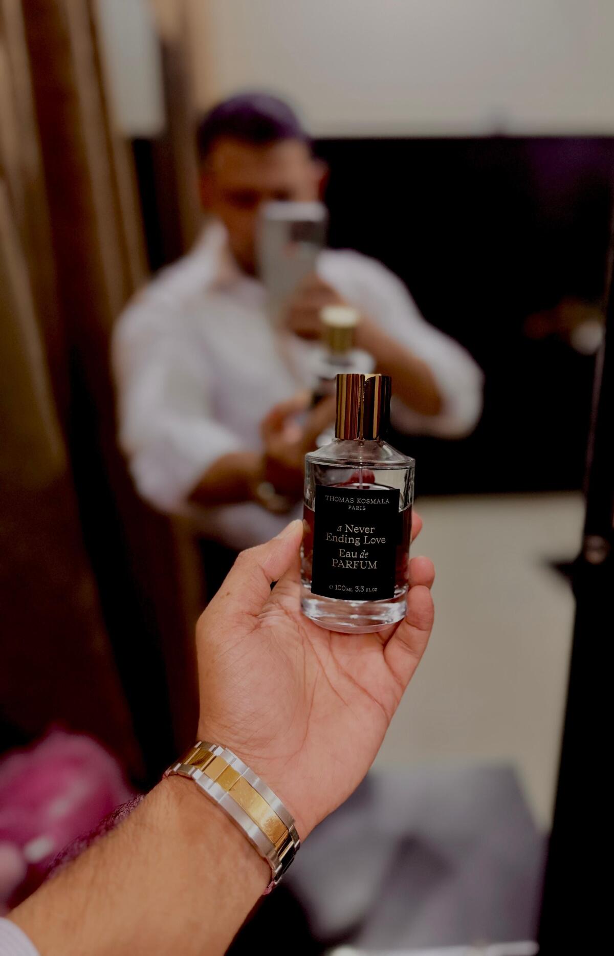 عطر ادکلن ا نِوِر اِندینگ لاو توماس کوسمالا - A Never Ending Love Thomas Kosmala - بررسی، قیمت و خرید