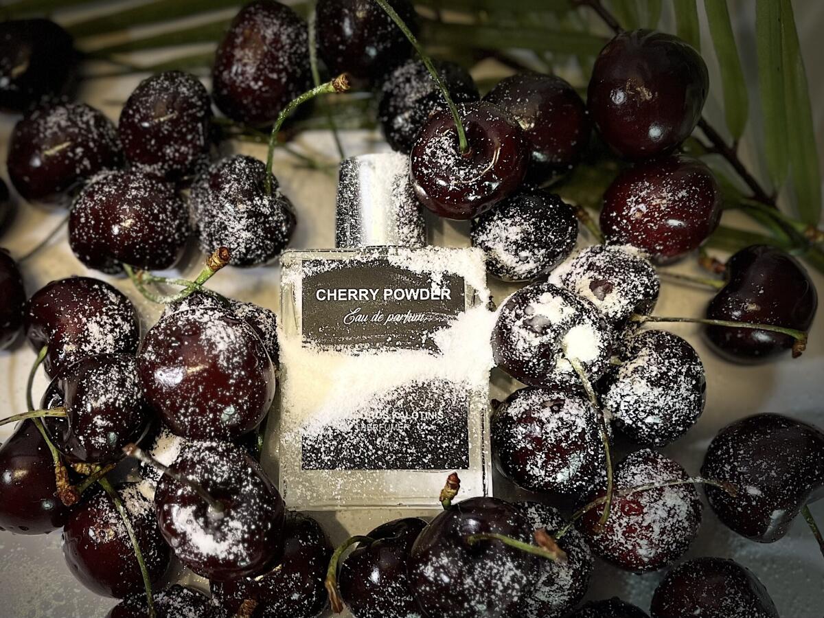 عطر ادکلن چری پودر تیودوروس کالوتینیس - Cherry Powder Theodoros Kalotinis - بررسی، قیمت و خرید