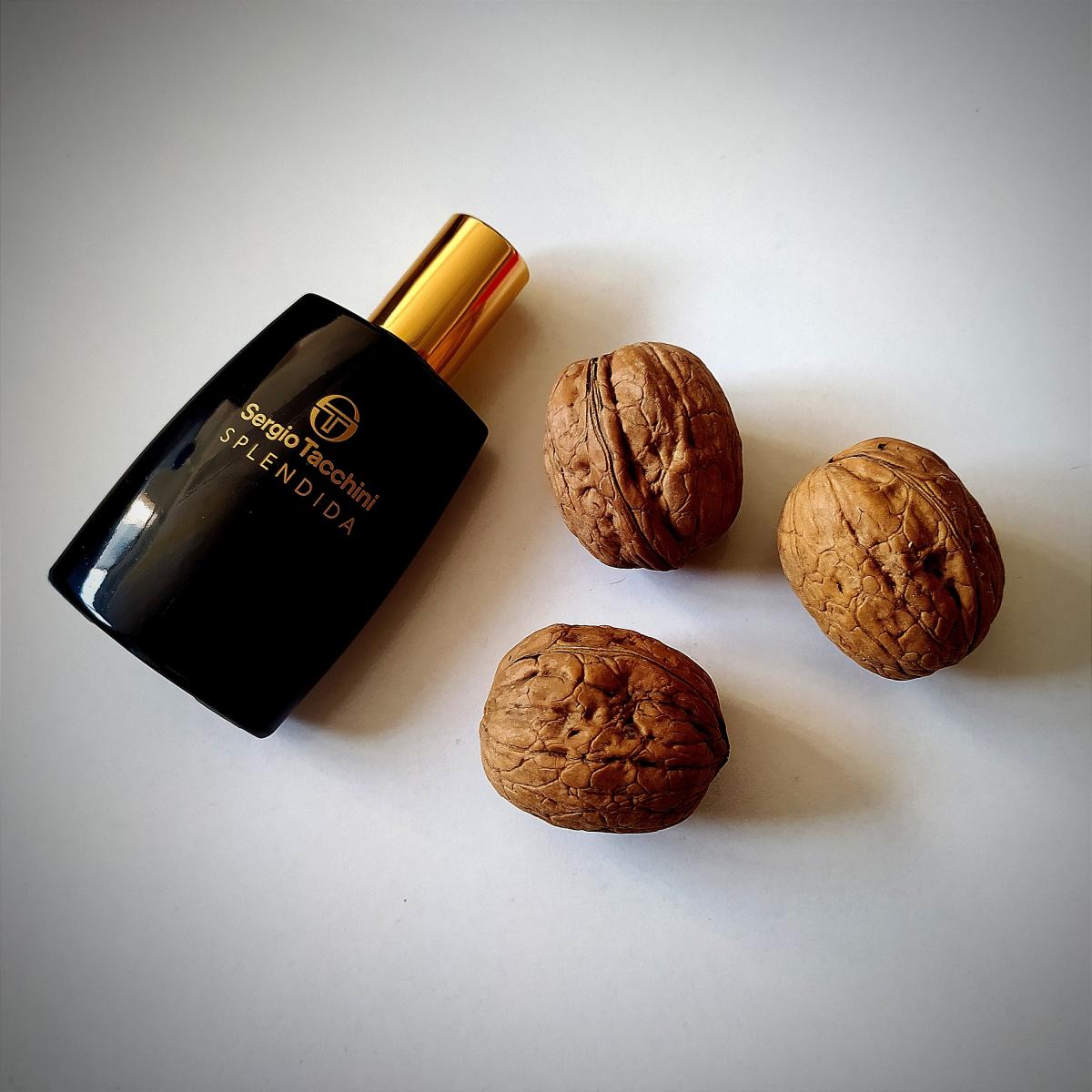 عطر ادکلن اسپلندیدا سرجیو تاچینی - Splendida Sergio Tacchini - بررسی، قیمت و خرید
