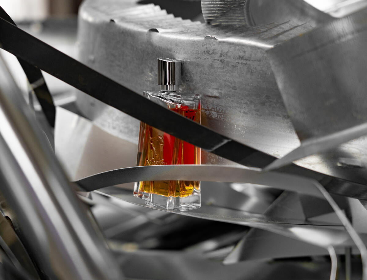 عطر ادکلن کولوناکی مورف - Kolonaki Morph - بررسی، قیمت و خرید