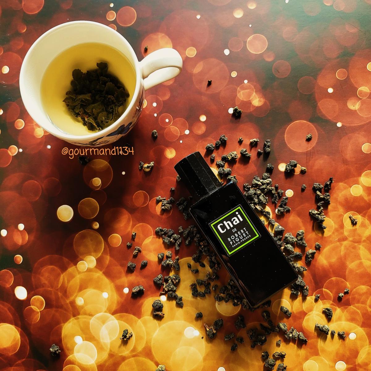 عطر ادکلن چای رابرت پیگه - Chai Robert Piguet - بررسی، قیمت و خرید