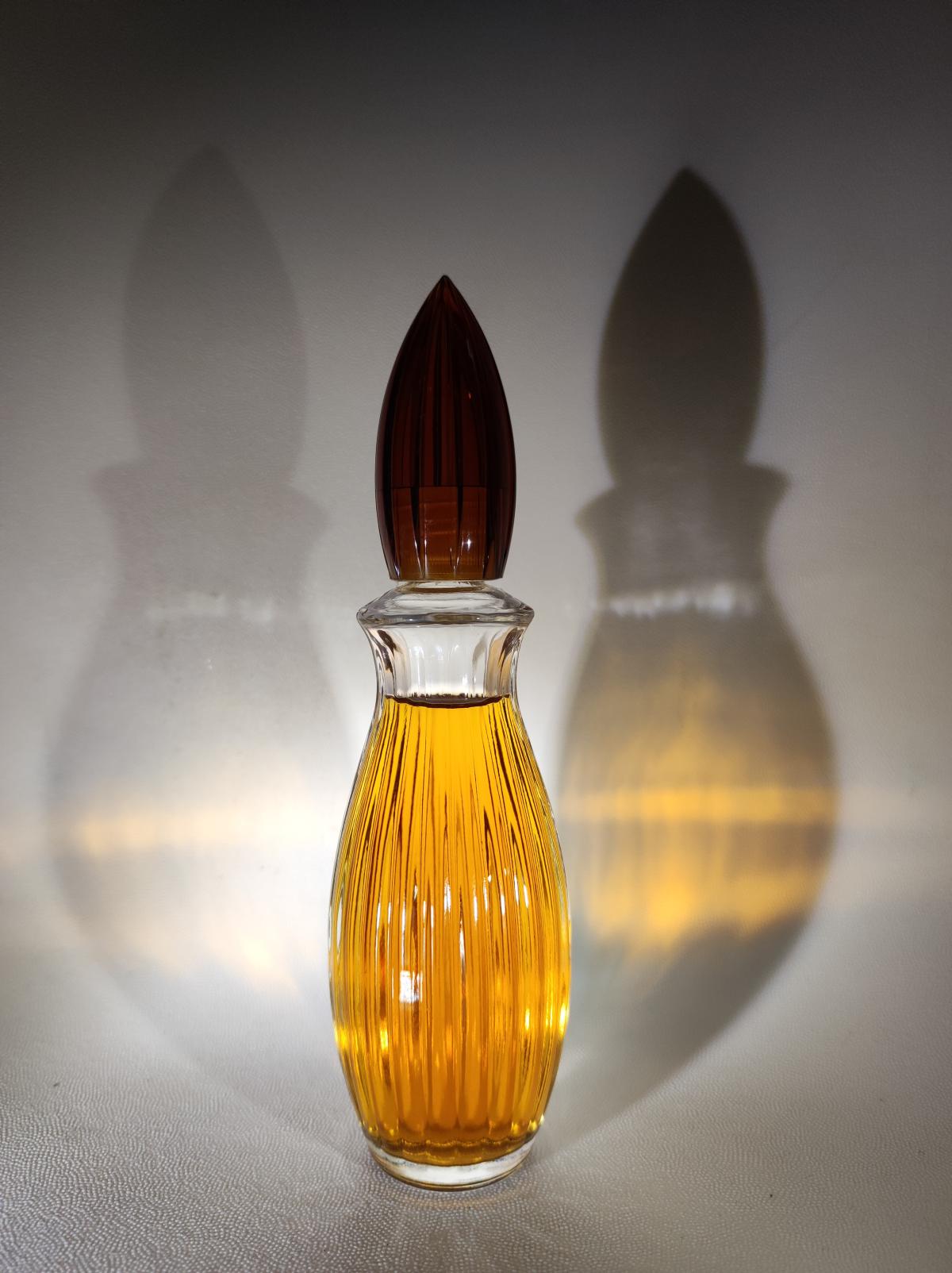 عطر ادکلن اینتیمت رولون - Intimate Revlon - بررسی، قیمت و خرید