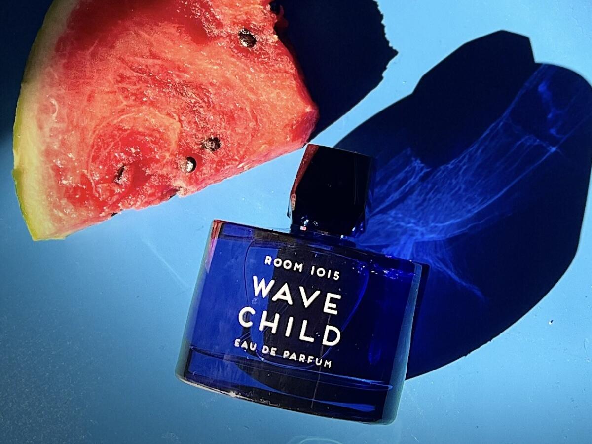 عطر ادکلن ویوچایلد روم ده پانزده - Wavechild Room 1015 - بررسی، قیمت و خرید