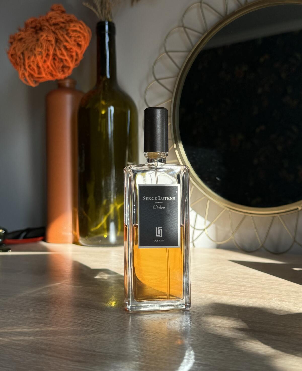 عطر ادکلن سدر سرج لوتنس - Cedre Serge Lutens - بررسی، قیمت و خرید