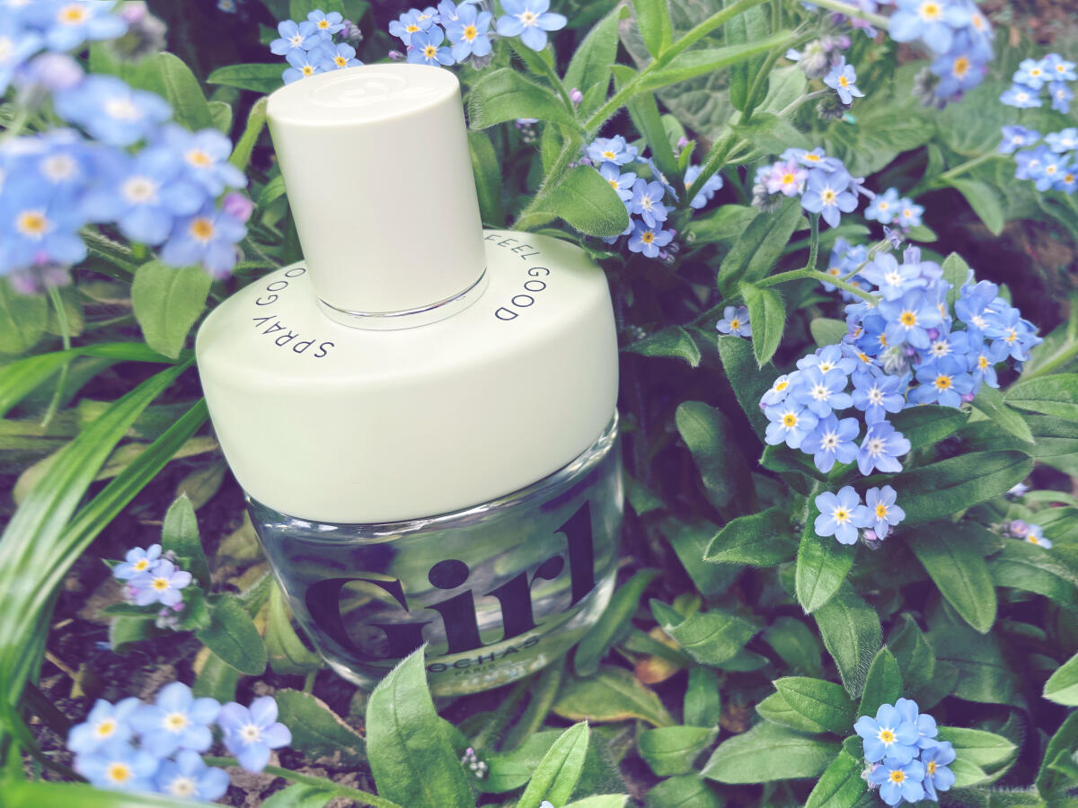 عطر ادکلن گرل روچاس - Girl Rochas - بررسی، قیمت و خرید