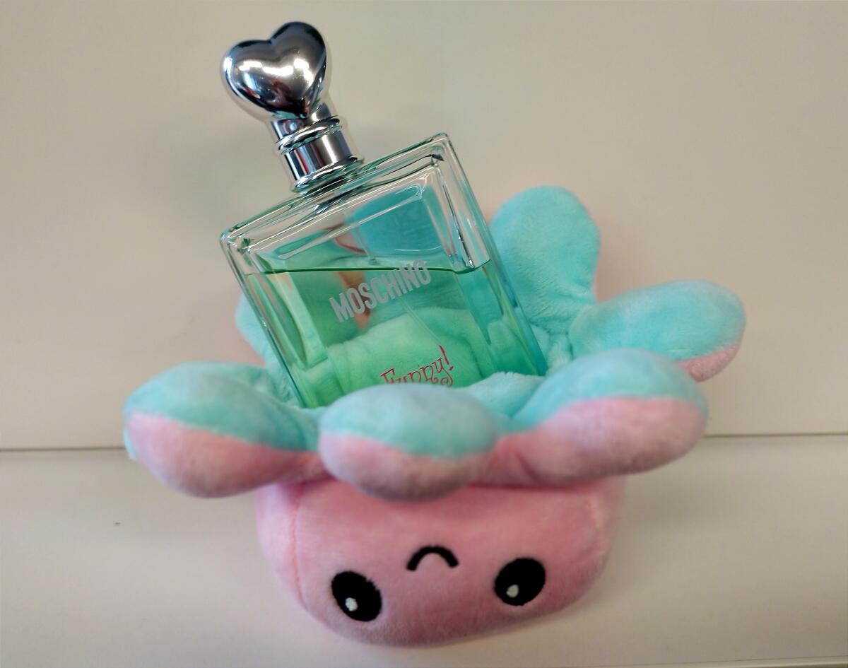 عطر ادکلن ماسکینو فانی! ماسکینو - Moschino Funny! Moschino - بررسی، قیمت و خرید