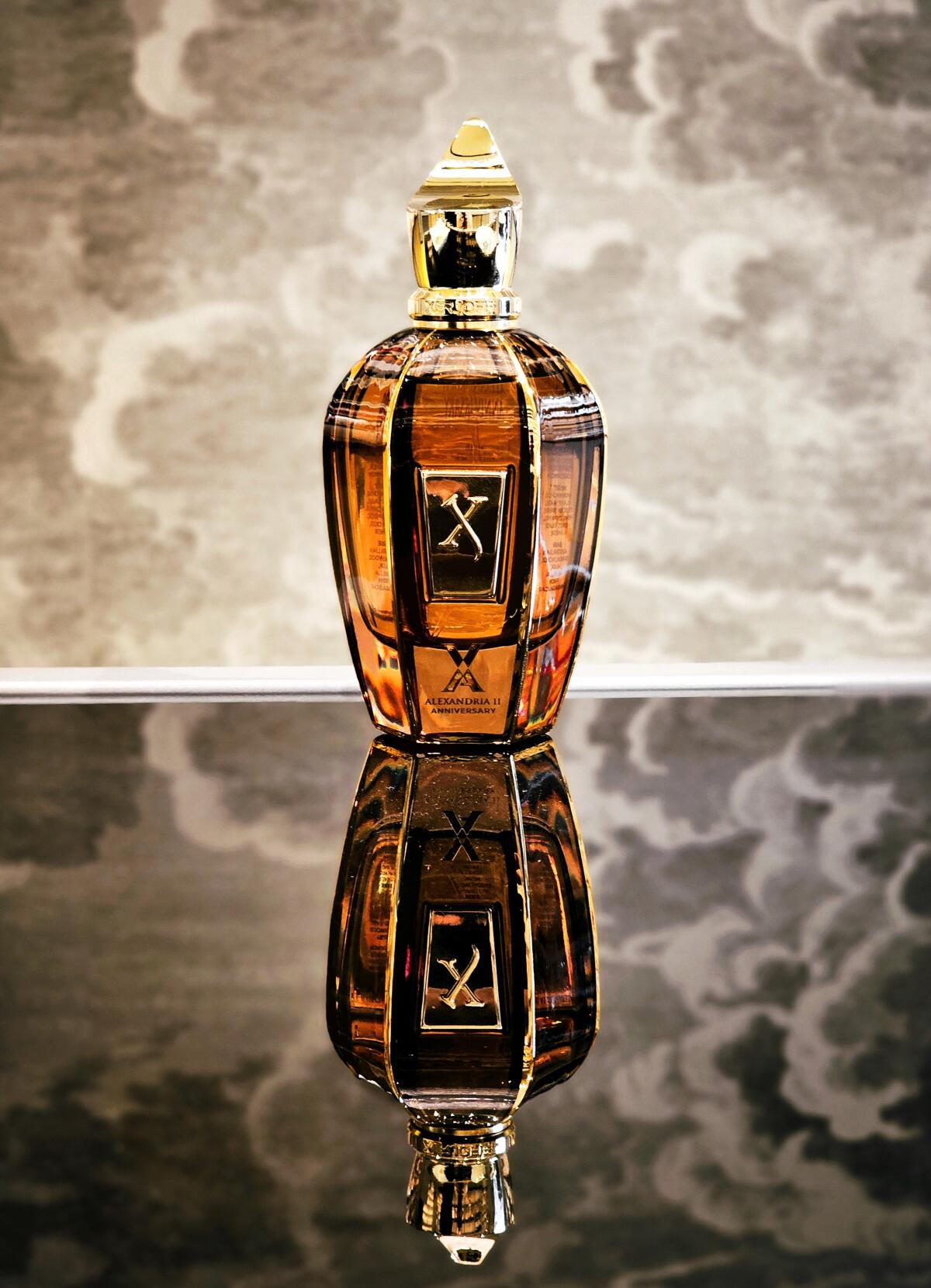 عطر ادکلن الکساندریا دو اَنِوِرسِری زرژف - Alexandria II Anniversary Xerjoff - بررسی، قیمت و خرید