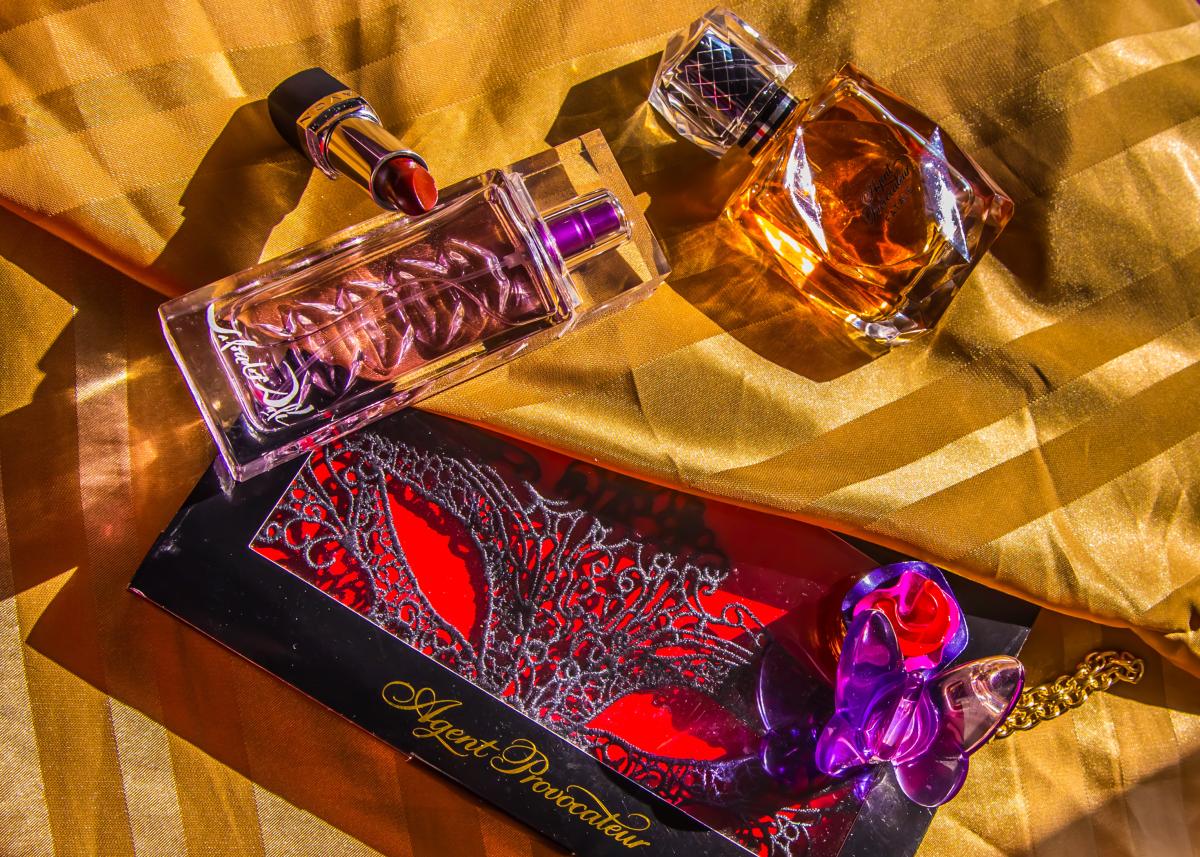 عطر ادکلن پرپل لایت سالوادور دالی - Purplelight Salvador Dali - بررسی، قیمت و خرید