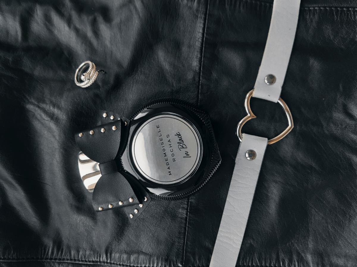 عطر ادکلن مادمازل رُشاز این بلَک روچاز - Mademoiselle Rochas In Black Rochas - بررسی، قیمت و خرید