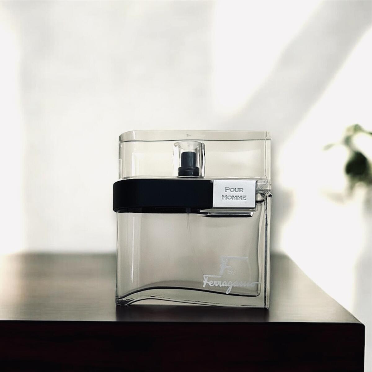 عطر ادکلن اف بای فرگامو بلک سالواتوره فراگامو - F by Ferragamo Black Salvatore Ferragamo - بررسی، قیمت و خرید