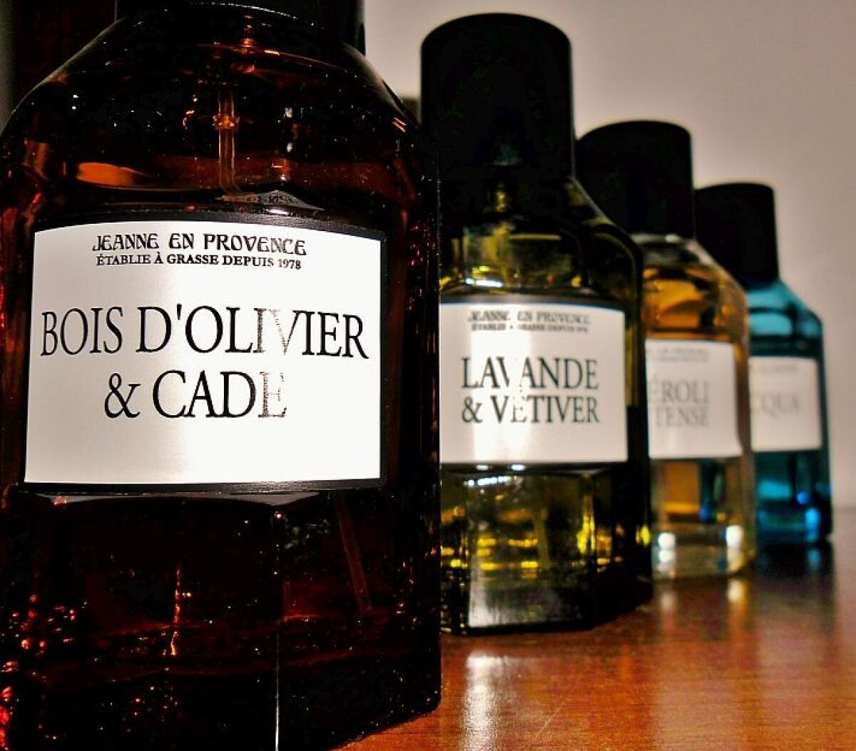 عطر ادکلن بوا دولیویر اِ کاد ژان ان پرووانس - Bois d'Olivier & Cade Jeanne en Provence - بررسی، قیمت و خرید