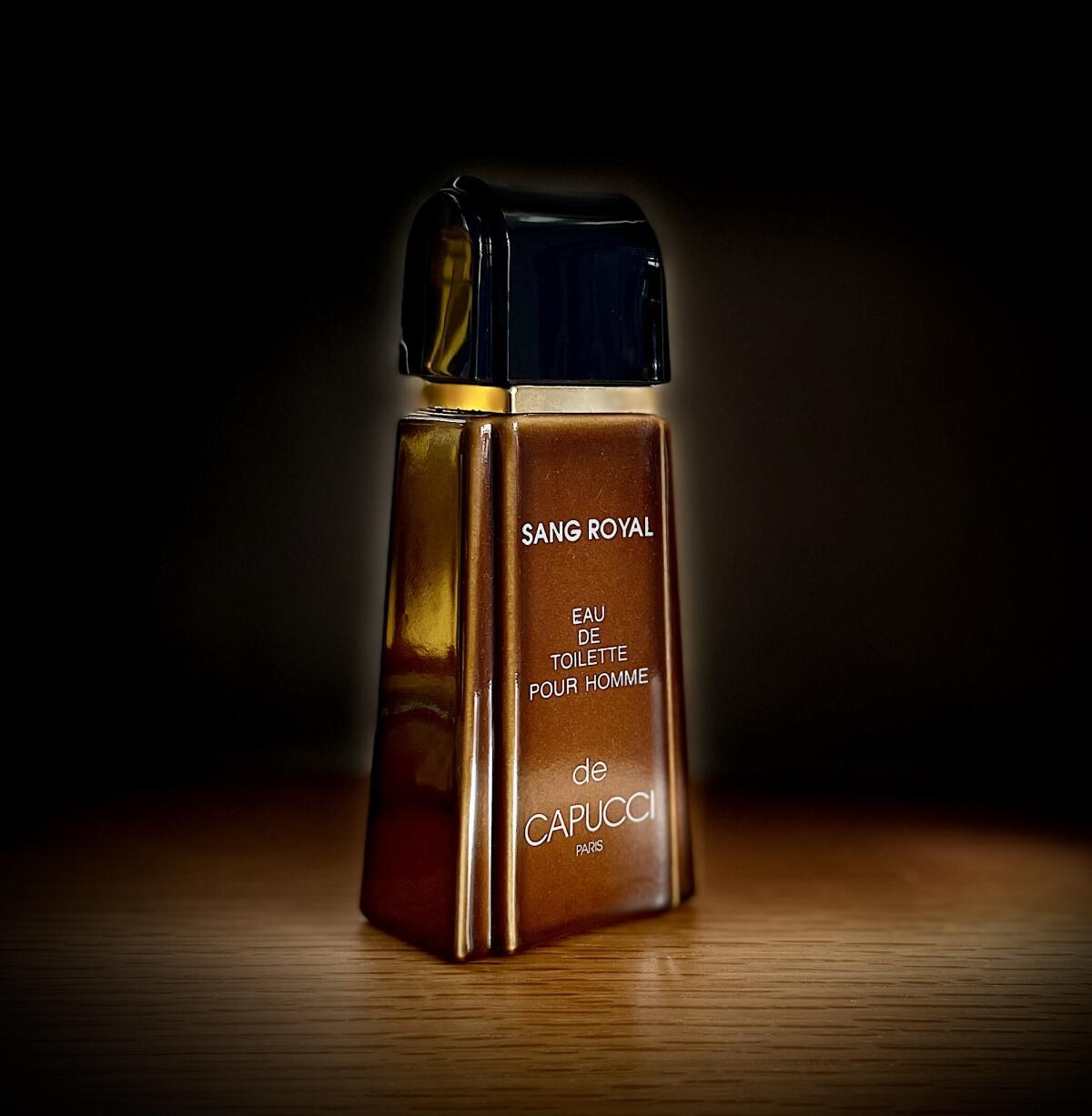 عطر ادکلن سَنگ رُویال روبرتو کاپوچی - Sang Royal Roberto Capucci - بررسی، قیمت و خرید