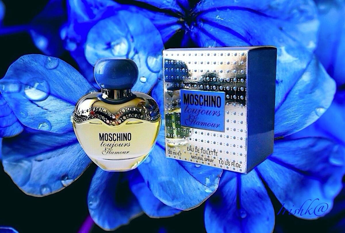 عطر ادکلن توجورز گلامور موشینو - Toujours Glamour Moschino - بررسی، قیمت و خرید