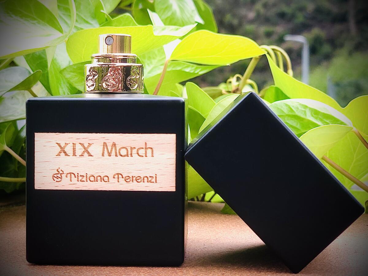 عطر ادکلن نوزده مارس تیزیانا ترنتزی - XIX March Tiziana Terenzi - بررسی، قیمت و خرید
