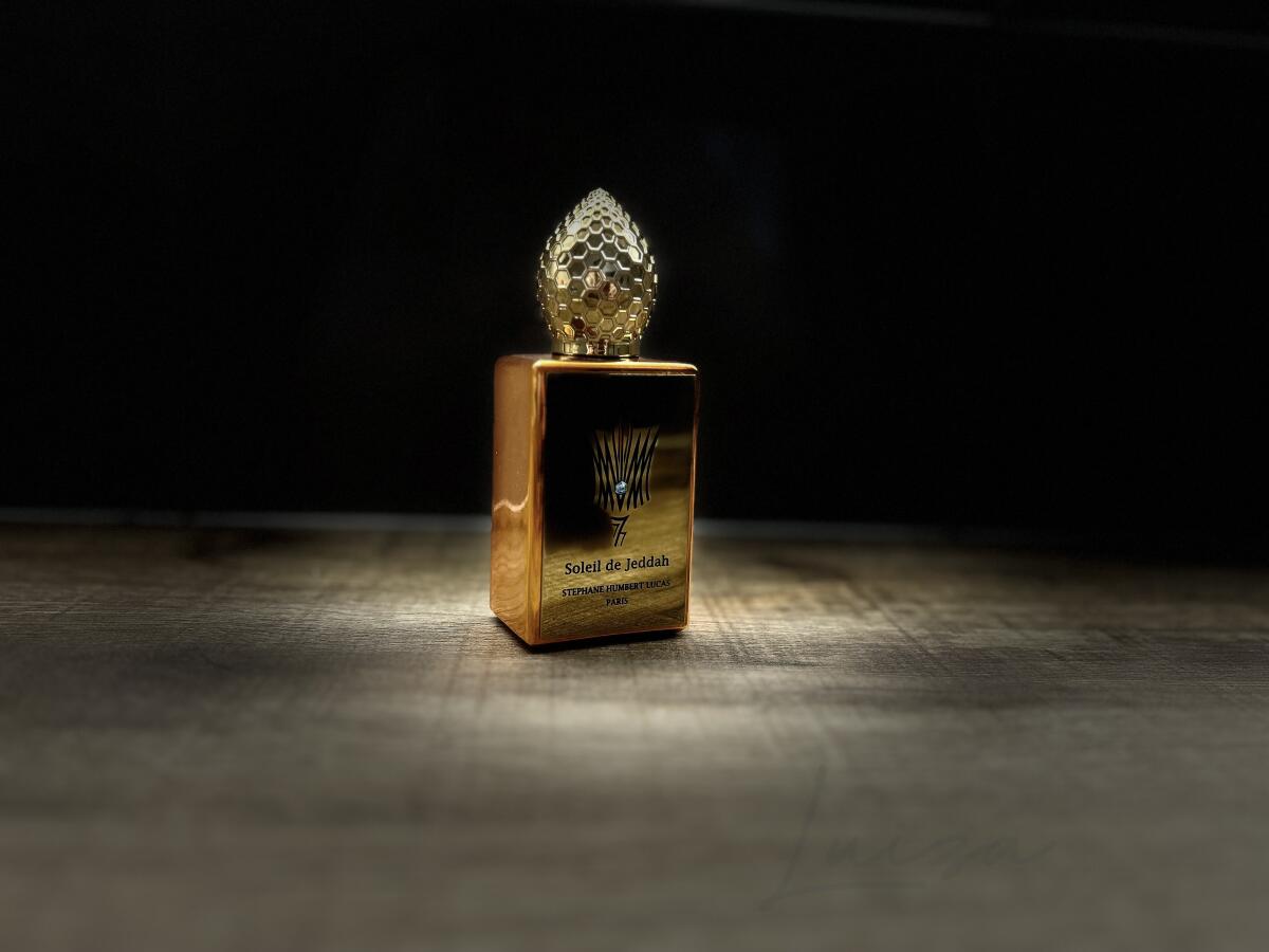 عطر ادکلن سولی دو جده - منگو کیس استفان هامبرت لوکاس هفتصد و هفتاد و هفت - Soleil de Jeddah - Mango Kiss Stéphane Humbert Lucas 777 - بررسی، قیمت و خرید