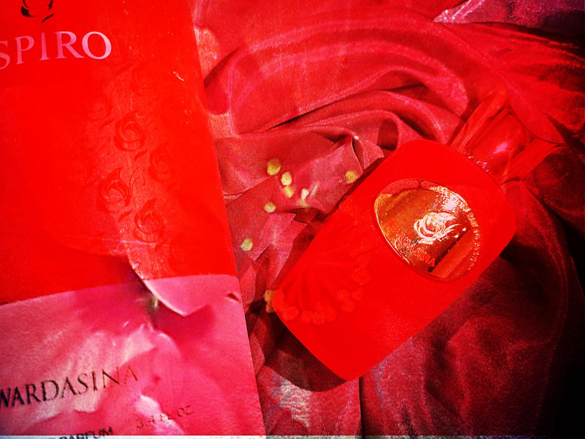 عطر ادکلن وارداسینا روسو افغانو سوسپیرو پرفیومز - Wardasina (Rosso Afgano) Sospiro Perfumes - بررسی، قیمت و خرید