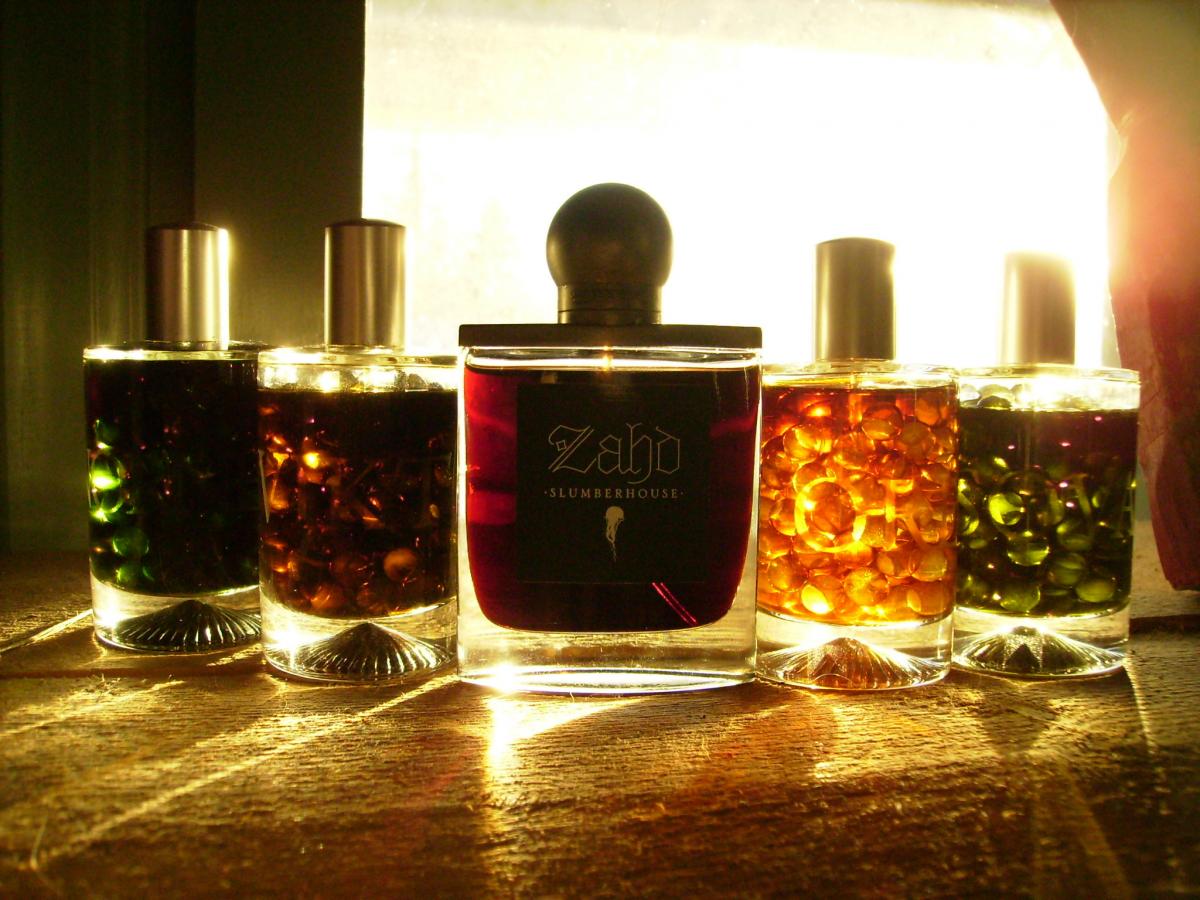 عطر ادکلن زَهْد اسلومبرهاوس - Zahd Slumberhouse - بررسی، قیمت و خرید